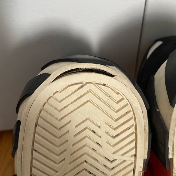 OFF-WHITE Arrows Vulc Low - SIZE 36 - Picture 9 of 10